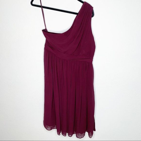 Eva Mendes Bridal Party New York And Company Maroon One Shoulder chiffon dress - Picture 1 of 7